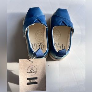 Brand new TOMS Tiny Alpargata